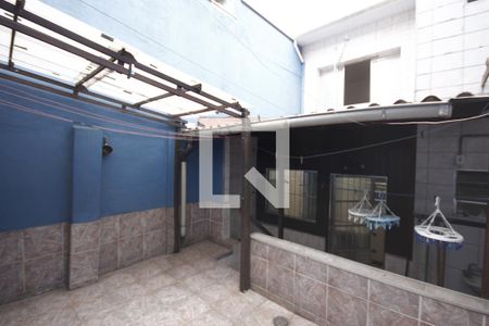 Casa à venda com 114m², 2 quartos e 1 vagaQuintal
