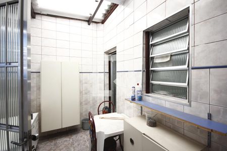 Casa à venda com 114m², 2 quartos e 1 vagaÁrea de Serviço