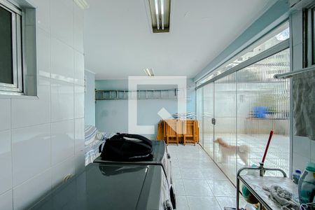 Casa à venda com 230m², 4 quartos e 4 vagasÁrea de Serviço