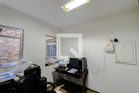 Casa à venda com 230m², 4 quartos e 4 vagasQuarto 4