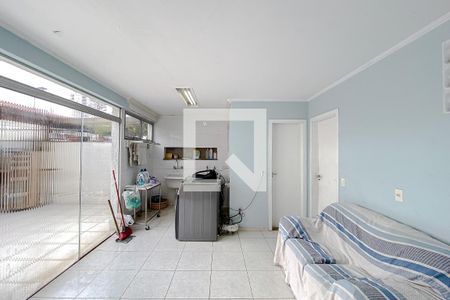 Casa à venda com 230m², 4 quartos e 4 vagasÁrea de Serviço