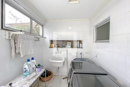 Casa à venda com 230m², 4 quartos e 4 vagasÁrea de Serviço