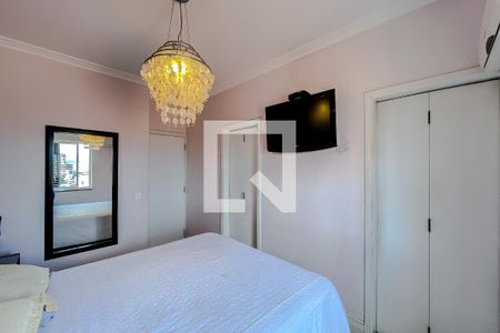 Casa à venda com 230m², 4 quartos e 4 vagasQuarto 3 - Suíte