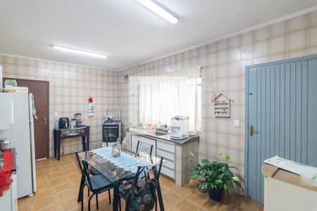 Casa à venda com 125m², 3 quartos e 2 vagasCozinha