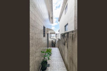 Casa à venda com 125m², 3 quartos e 2 vagasCorredor