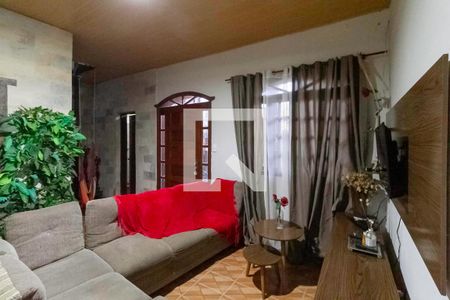 Sala de casa à venda com 3 quartos, 166m² em Novo Glória, Belo Horizonte