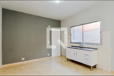 Cozinha de casa para alugar com 1 quarto, 67m² em Jardim Adriana, Guarulhos