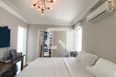 Casa de condomínio à venda com 361m², 5 quartos e 4 vagasSuíte 1