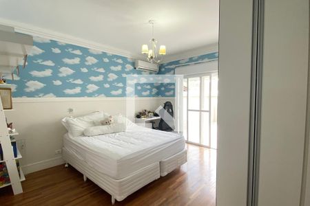 Casa de condomínio à venda com 361m², 5 quartos e 4 vagasSuíte 4