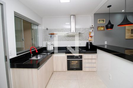 Cozinha de casa à venda com 5 quartos, 257m² em Itapoã, Belo Horizonte