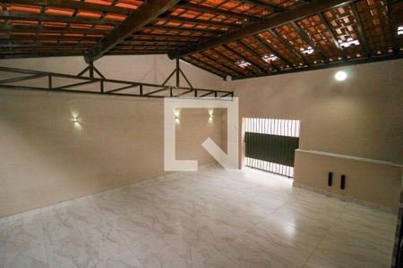 Casa à venda com 257m², 5 quartos e 4 vagasGaragem