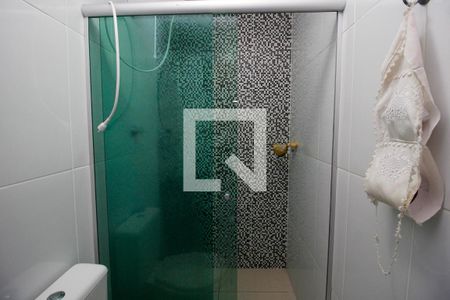 Casa à venda com 257m², 5 quartos e 4 vagasBanheiro Suite 2