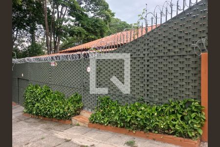 Casa à venda com 257m², 5 quartos e 4 vagasFachada