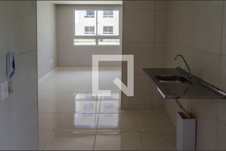 Apartamento à venda com 43m², 2 quartos e 1 vagaCozinha e Área de Serviço