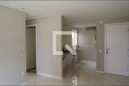 Sala de apartamento à venda com 2 quartos, 43m² em Vargem Pequena, Rio de Janeiro