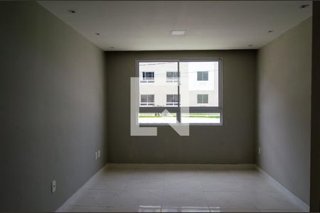 Sala de apartamento para alugar com 2 quartos, 43m² em Vargem Pequena, Rio de Janeiro