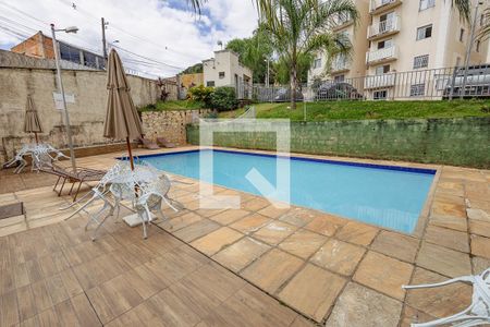 Apartamento para alugar com 98m², 2 quartos e 1 vagaÁrea comum - Piscina