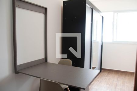 Sala e Cozinha de kitnet/studio para alugar com 1 quarto, 24m² em Vila Mazzei, São Paulo