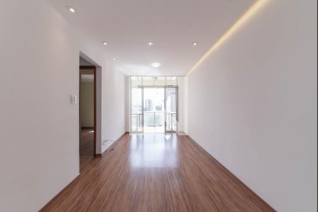 Apartamento à venda com 62m², 2 quartos e 1 vagaSala