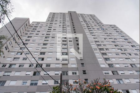Apartamento à venda com 34m², 2 quartos e sem vaga Apartamento à venda com 34m², 2 quartos e sem vagaFachada