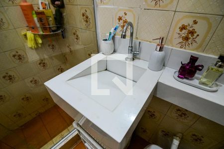 Casa à venda com 57m², 2 quartos e 1 vagaBanheiro