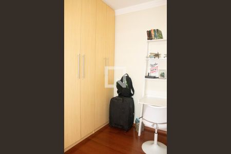 Casa à venda com 185m², 3 quartos e 2 vagasQuarto 3