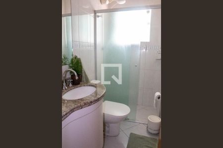 Casa à venda com 185m², 3 quartos e 2 vagasBanheiro 2