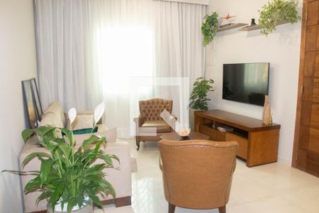 Sala de casa à venda com 3 quartos, 185m² em Vila Mazzei, São Paulo