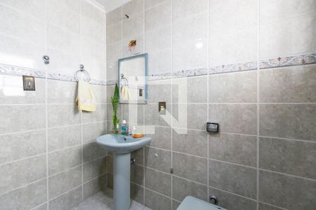 Casa à venda com 160m², 3 quartos e 3 vagasBanheiro 3 