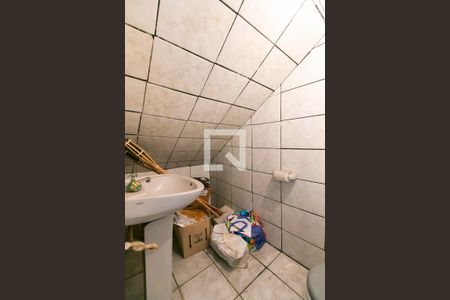 Casa à venda com 160m², 3 quartos e 3 vagasBanheiro 4 