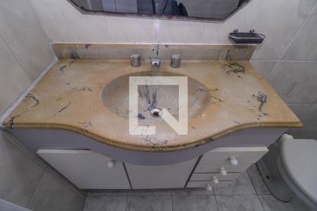 Casa para alugar com 125m², 2 quartos e 1 vaga Casa para alugar com 125m², 2 quartos e 1 vagaBanheiro