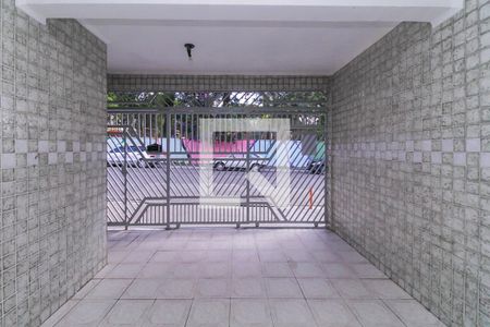 Garagem de casa para alugar com 2 quartos, 125m² em Jardim Sapopemba, São Paulo