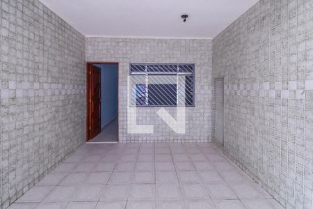 Garagem de casa para alugar com 2 quartos, 125m² em Jardim Sapopemba, São Paulo