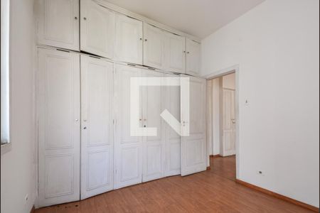 Apartamento para alugar com 157m², 3 quartos e 1 vaga