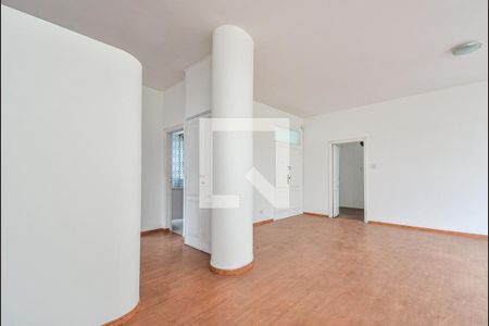 Apartamento para alugar com 3 quartos, 157m² em Santa Cecilia, São Paulo