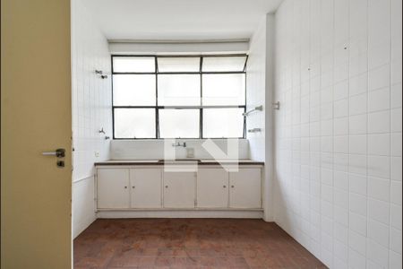 Apartamento para alugar com 157m², 3 quartos e 1 vaga