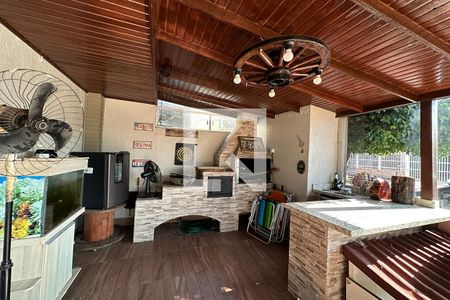 Casa à venda com 352m², 2 quartos e 2 vagasChurrasqueira