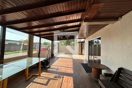 Casa à venda com 352m², 2 quartos e 2 vagasÁrea Externa