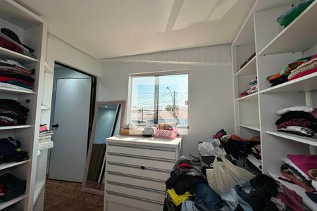 Casa à venda com 352m², 2 quartos e 2 vagasCloset do Quarto 2 