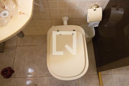 Casa à venda com 214m², 4 quartos e 2 vagasBanheiro 2