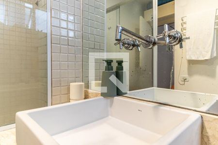 Apartamento à venda com 130m², 3 quartos e 1 vagaBanheiro da Suíte - Torneira