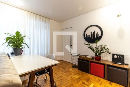 Sala de apartamento à venda com 3 quartos, 130m² em Santa Cecília, São Paulo