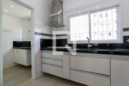 Casa à venda com 126m², 3 quartos e 2 vagasCozinha