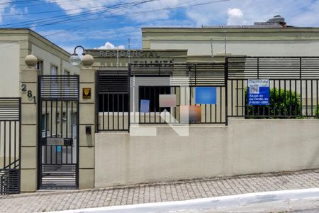 Casa à venda com 126m², 3 quartos e 2 vagasFachada do condomínio
