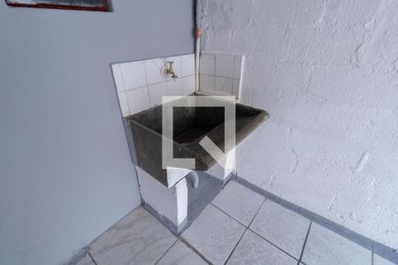 Casa para alugar com 48m², 1 quarto e 1 vagaÁrea de Serviço