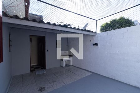 Casa para alugar com 48m², 1 quarto e 1 vagaÁrea de Serviço