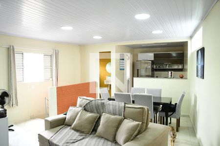 Sala de casa para alugar com 3 quartos, 78m² em Jardim Santa Maria, Cotia