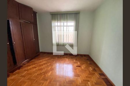 Casa à venda com 280m², 4 quartos e 2 vagasQuarto 2