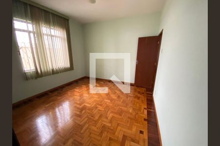 Casa à venda com 280m², 4 quartos e 2 vagasQuarto 4 