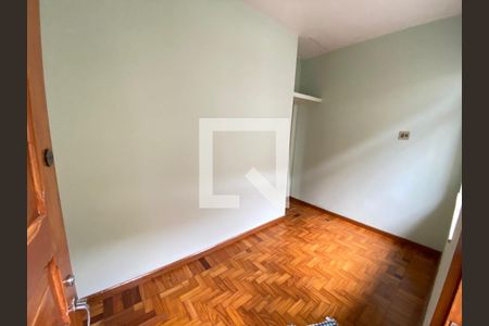 Casa à venda com 280m², 4 quartos e 2 vagasQuarto 3 